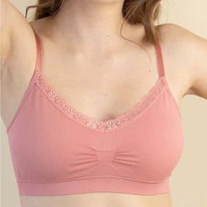 Coobie v-neck lace trim bra